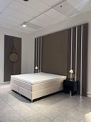 Akustikpanel Ek - Gråbrunlackad - Wood on Wall  